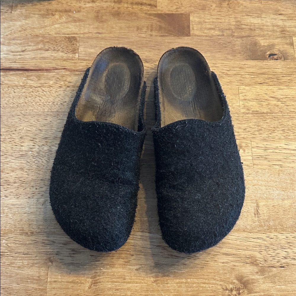 Birkenstock Black Mules - Picture 7 of 7